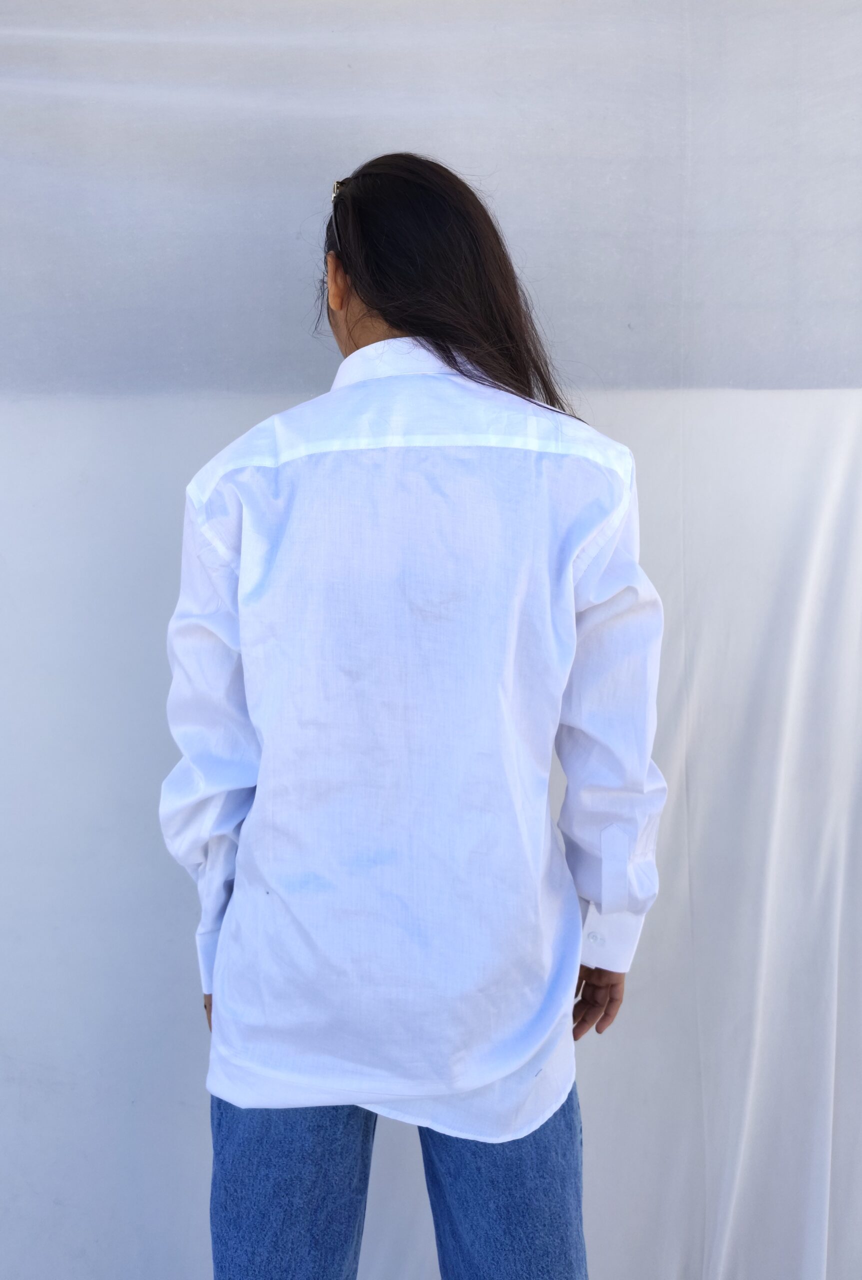 Oversize white cotton shirt